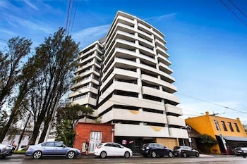 Junction Kew Apartments - Stayed 1