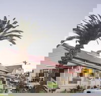 D'Aguilar Hotel Motel - Stayed