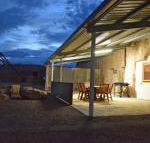 Dug Out B  B Apartments - Stayed