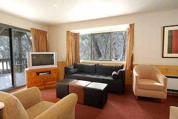 Discobulous 6 - Stayed 1