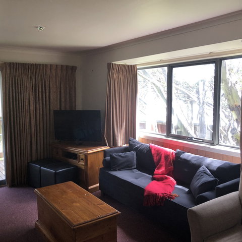 Discobulous 6 - Stayed 5