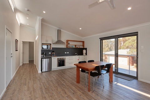 Whale Watcher 1 - Stayed 5