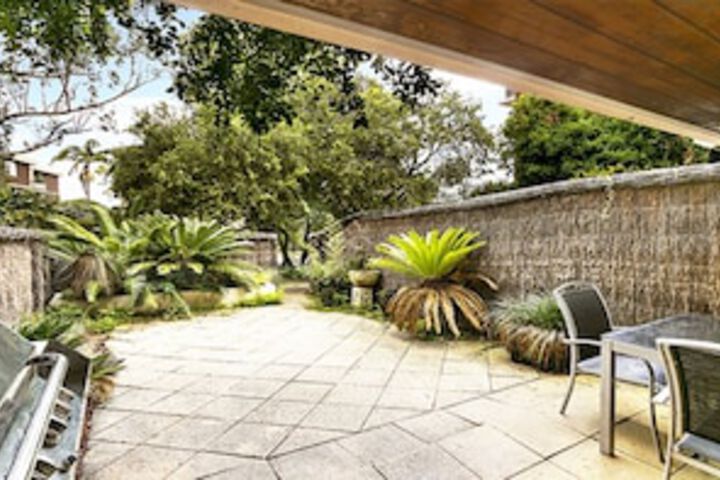 Wollstonecraft NSW Stayed