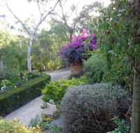 Eltham South Lodge - Stayed