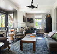 Harts Lane Haus - Stays Accommodation