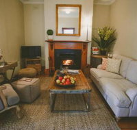 Apple Cottage Orange NSW - Stays Accommodation
