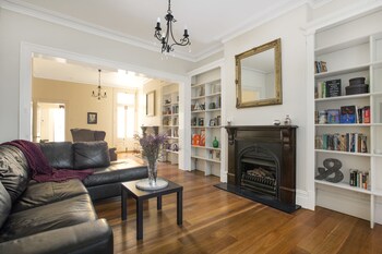 Darlinghurst NSW Stayed