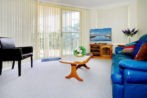 Magnus Pines, Unit 10/52 Magnus Street - Stayed 0