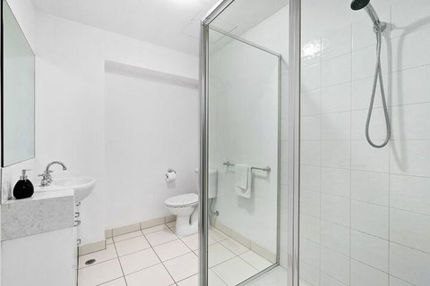 LIZZI, Melbourne Studio Apartment - Stayed 1