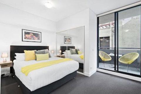 LIZZI, Melbourne Studio Apartment - Stayed 0