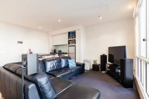 CLAUDE, 2BDR Melbourne Apartment - Stayed 0
