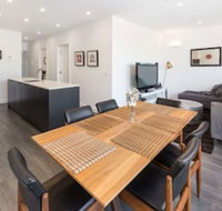 Executive 2br Caulfield North - Stayed