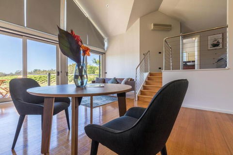 Seville Estate - Stayed 6