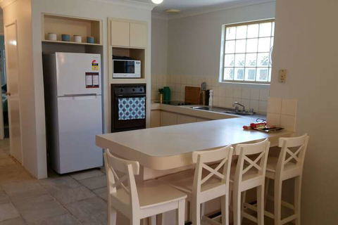 Azure Villa - Stayed 3