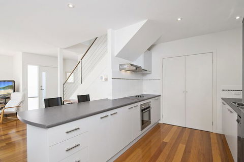 Bask At The Glade - Rejuvenate Stays - Stayed 3