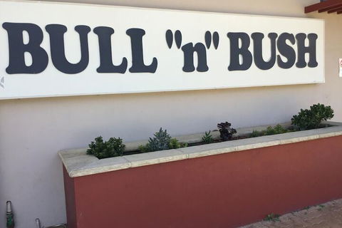 Bull 'n' Bush Hotel Motel - Stayed 1