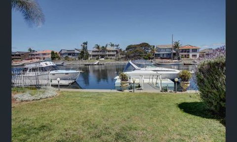 Relax At The Marina - Stayed 2