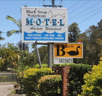 Black Swan Waterfront Motel Not Suitable for Children - Stayed