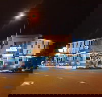 Gin Gin Budget Accommodation - Stayed