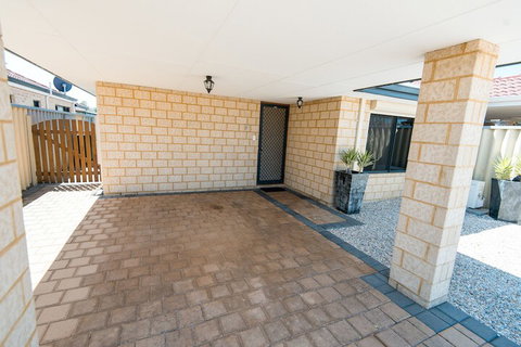 Caversham Suite - Stays Accommodation 1