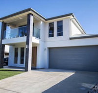 The Races - Swanport - Stayed