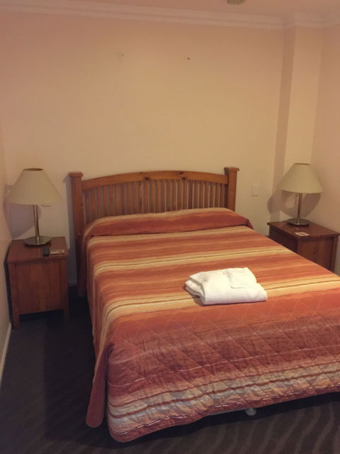 Westside Tavern And Motel - Stayed 2