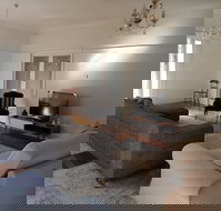 Kilmarnock House - Stayed