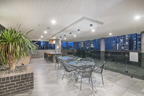 Nero Newstead - Stayed 1