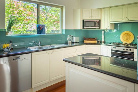 The Kinninmont House - Stays Accommodation 3