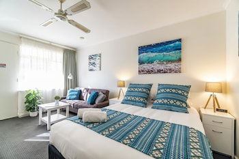 Morphett Vale SA Stayed