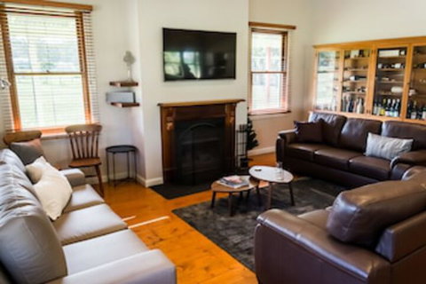 Bernstein Estate - Stayed 0