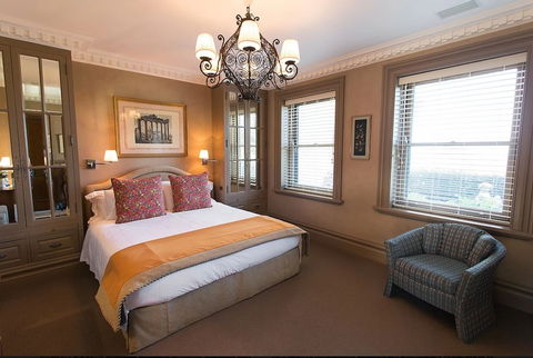 Linden Hall - Stayed 4