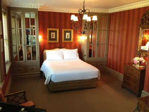 Linden Hall - Stayed 3