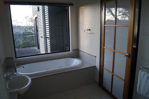River Vineyard Retreat - Stayed 4