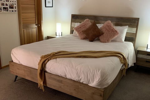Chateau N Ville - Stayed 2