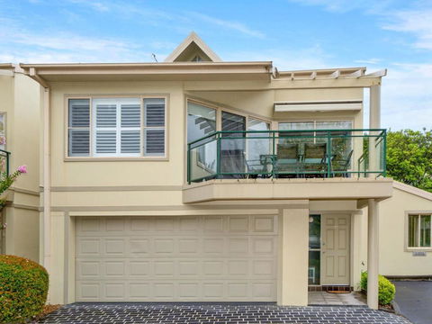 Watermark #25 25 / 4 Karla Avenue Terrigal - Stayed 3