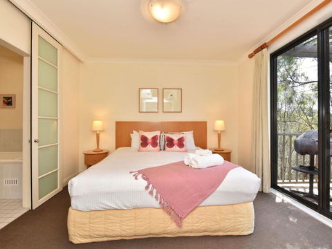 Villa Spa Executive 1br Champagne Resort Condo Located Within Cypress Lakes Resort (nothing Is More Central) - Stayed 6