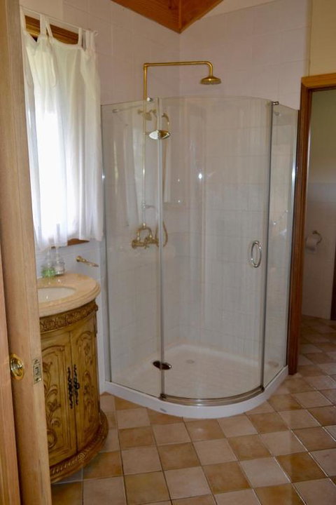 Pelican Lagoon Cabin - Stays Accommodation 6