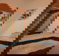 Birchgrove Terrace Unit 6 - Stays Accommodation