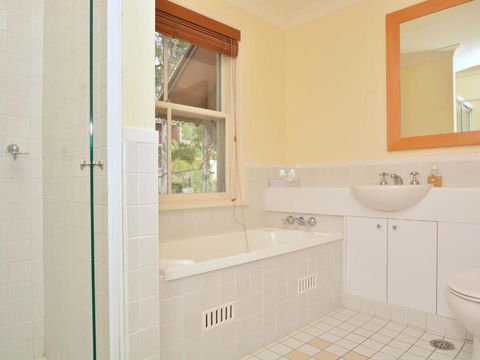 Villa Executive 2br Barbera Resort Condo Located Within Cypress Lakes Resort (nothing Is More Central) - Stayed 1