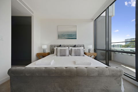 Brand New Fully Furnished Apartment Near Macquarie Centre - Stayed 3