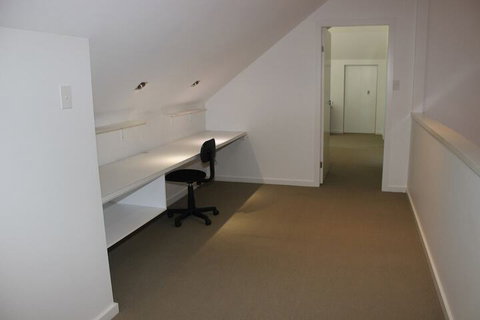 Ama Worimi - Stayed 2