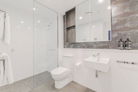 1 Bedroom Modern Apartment In Chatswood - Stayed 4