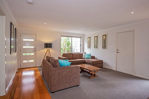 Bay Breeze Retreat - Stayed 7