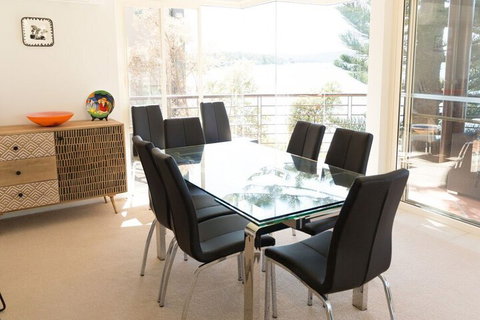 VUES At Salamander Bay - Stayed 5