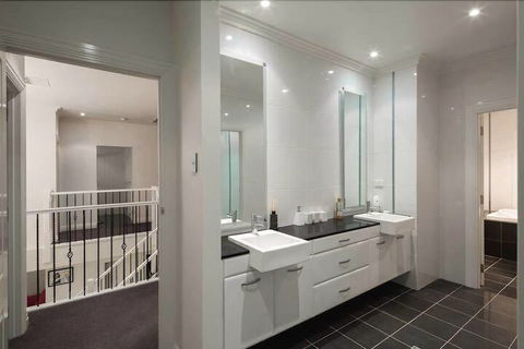 River Devine Murray Bridge - Stayed 6