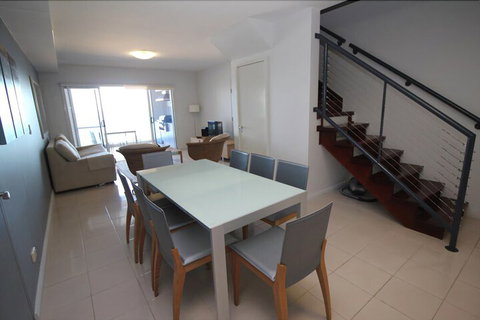 Deep Blue 13 - Stayed 1