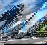 SKYE Suites Green Square - Stayed