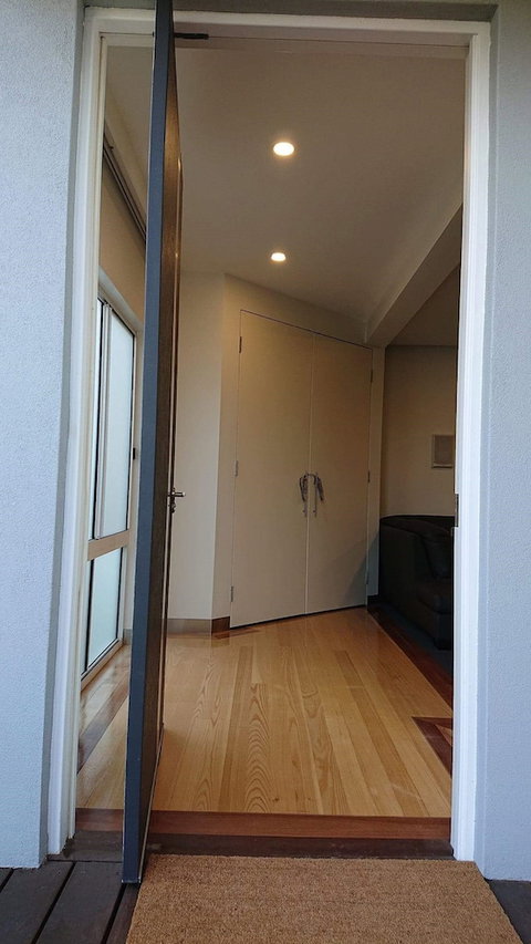 Paradise Escapes - 001 - Stays Accommodation 1