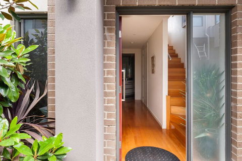 Centrepoint Units Ivanhoe - Stayed 1
